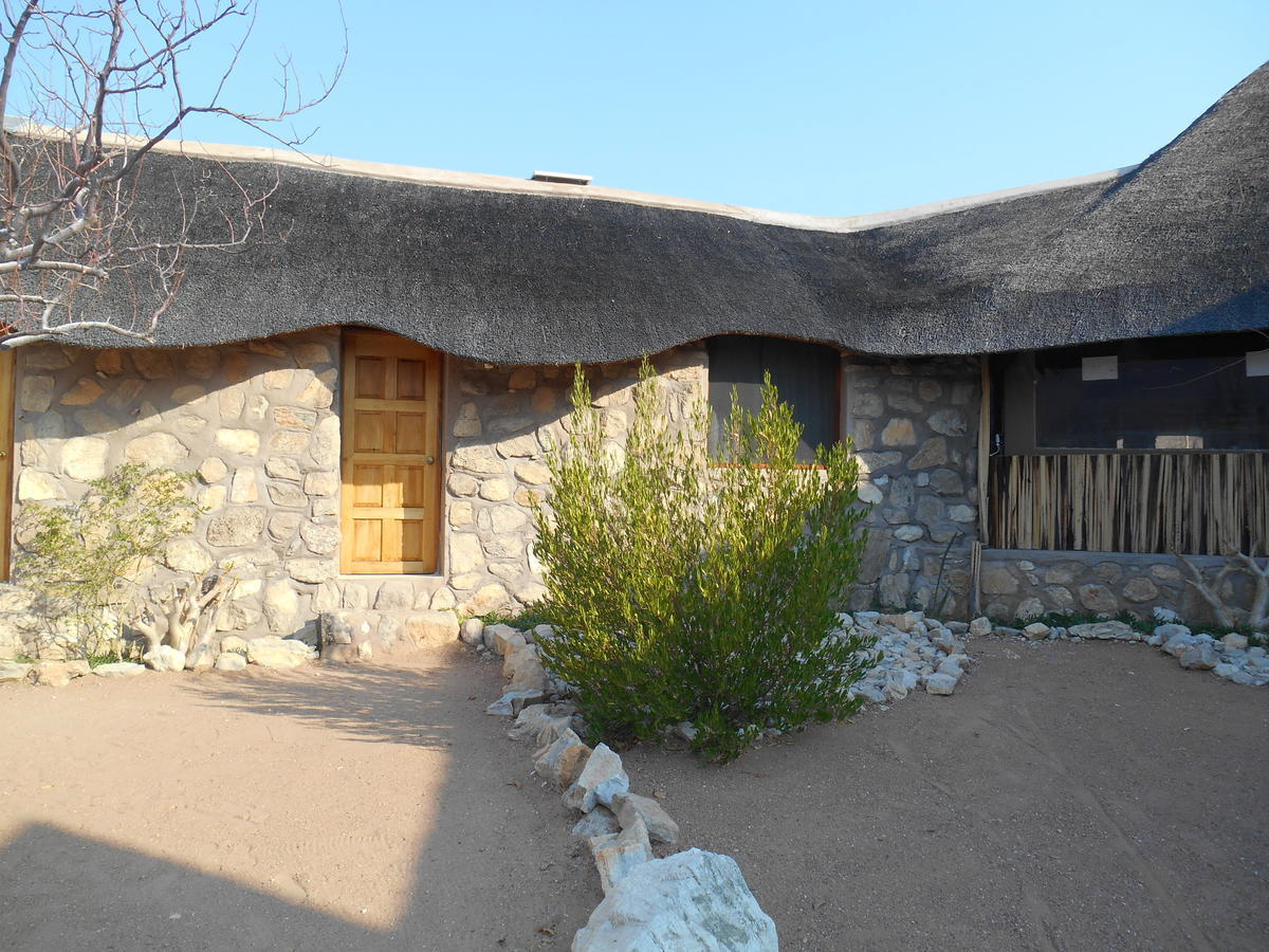 Kapika Waterfall Lodge Epupa Exterior photo