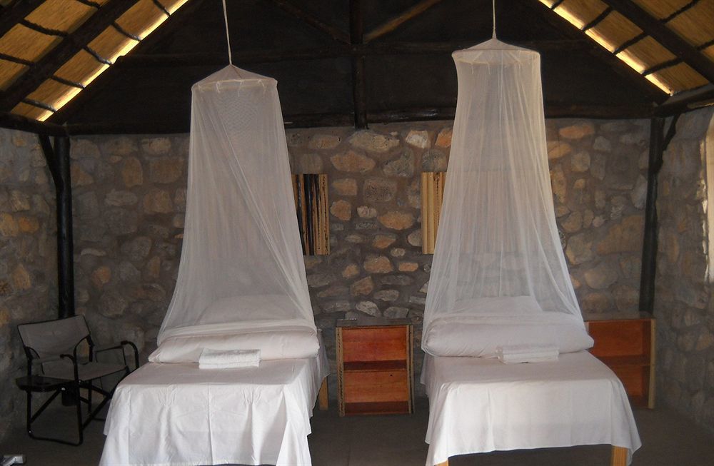 Kapika Waterfall Lodge Epupa Exterior photo